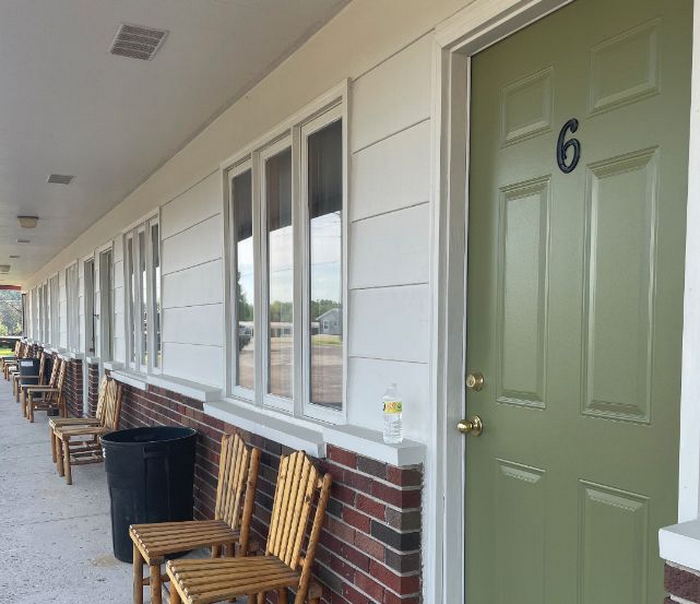 Knollwood Inn - Web Listing